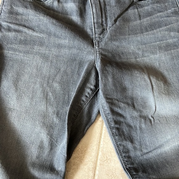 Joes The Icon - Picture 8 of 8